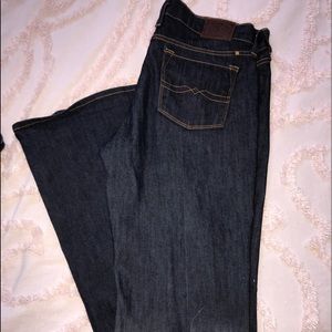 boot cut jeans